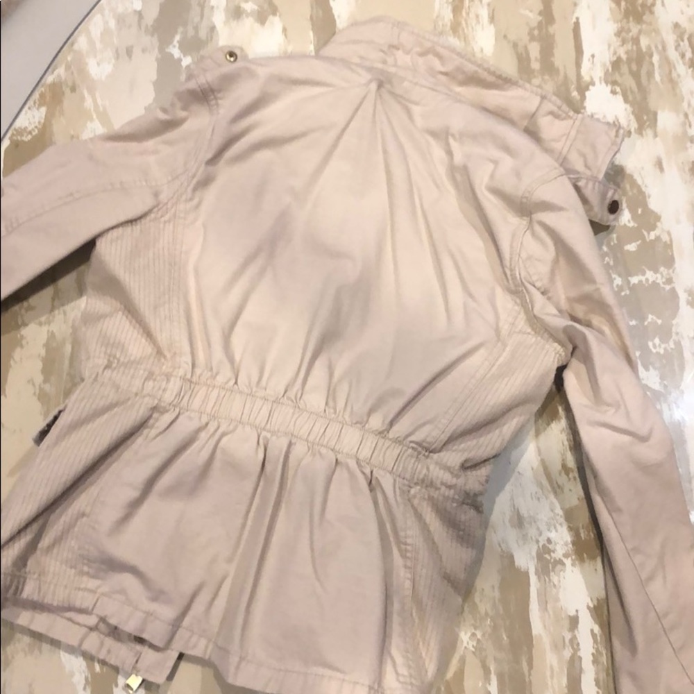 Jacket - Picture 4 of 4